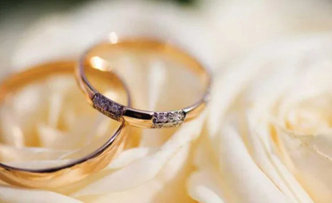 puisi indah pernikahan