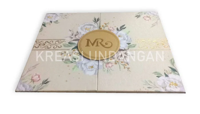 ukuran besar undangan lipat 3